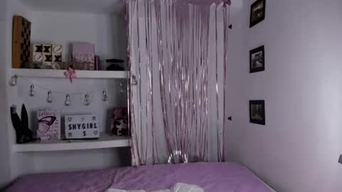 Snapshot of catalinagarciaa chatting on 02-28-25, 03:15  Catalina Garcia     online show from 02-28-25, 03:15