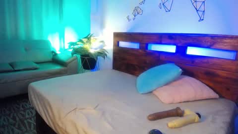 Snapshot of catalinajoyful chatting on 02-14-26, 04:09 CatalinaJoyful online show from 02-14-26, 04:09