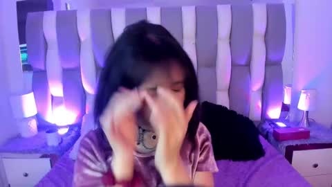 Snapshot of catarsiss_moon chatting on 12-04-24, 02:59 Cat online show from 12-04-24, 02:59