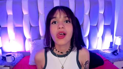 Snapshot of catarsiss_moon chatting on 12-13-24, 06:59 Cat online show from 12-13-24, 06:59