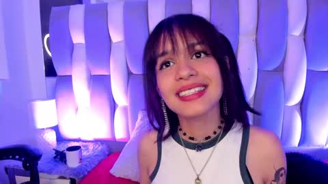 Snapshot of catarsiss_moon chatting on 12-13-24, 10:45 Cat online show from 12-13-24, 10:45