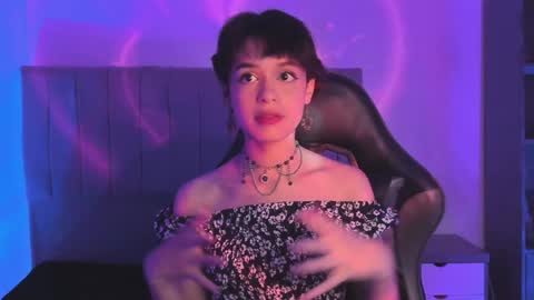 Snapshot of catarsiss_moon chatting on 01-13-25, 11:49 Cat online show from 01-13-25, 11:49