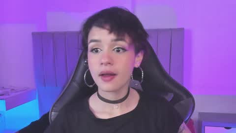 Snapshot of catarsiss_moon chatting on 01-17-25, 08:22 Cat online show from 01-17-25, 08:22