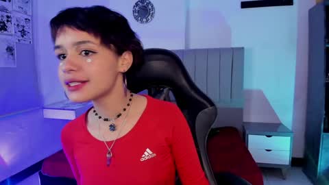 Snapshot of catarsiss_moon chatting on 01-26-25, 02:14 Cat online show from 01-26-25, 02:14