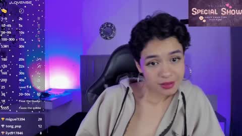 Snapshot of catarsiss_moon chatting on 02-12-25, 11:09 Cat online show from 02-12-25, 11:09