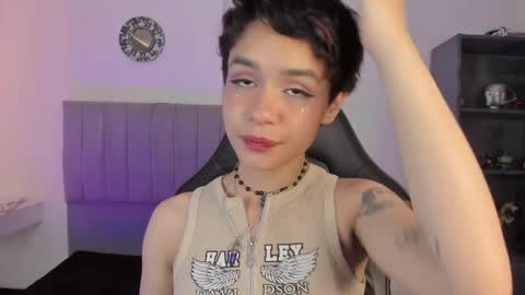 Snapshot of catarsiss_moon chatting on 02-20-25, 09:42 Cat online show from 02-20-25, 09:42