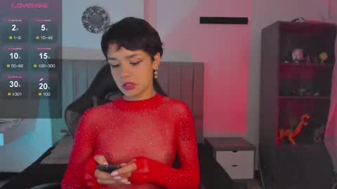 Snapshot of catarsiss_moon chatting on 03-06-25, 08:16 Cat online show from 03-06-25, 08:16