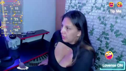 Snapshot of catboobs_ chatting on 10-30-25, 12:01 Mia online show from 10-30-25, 12:01