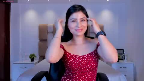 Catalina Santana online show from 09-17-25, 06:42