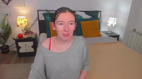 Snapshot of catherinewalls chatting on 12-02-24, 10:39 Catrin online show from 12-02-24, 10:39