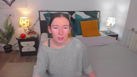 Snapshot of catherinewalls chatting on 12-03-24, 04:25 Catrin online show from 12-03-24, 04:25