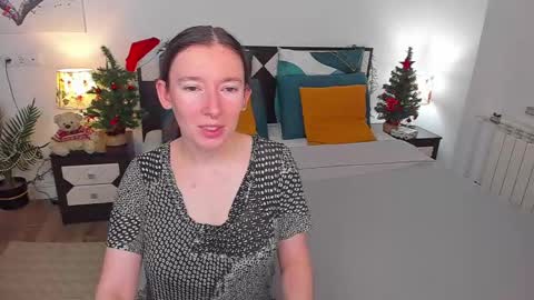 Snapshot of catherinewalls chatting on 01-18-25, 04:04 Catrin online show from 01-18-25, 04:04