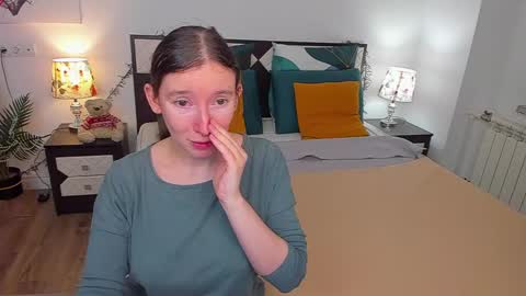 Snapshot of catherinewalls chatting on 02-06-25, 01:49 Catrin online show from 02-06-25, 01:49