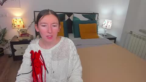 Snapshot of catherinewalls chatting on 02-10-25, 03:35 Catrin online show from 02-10-25, 03:35