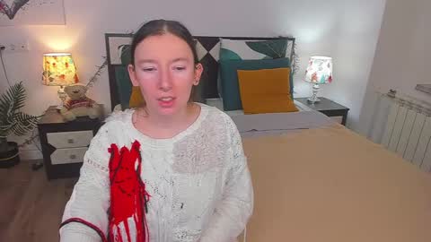Snapshot of catherinewalls chatting on 02-14-25, 04:37 Catrin online show from 02-14-25, 04:37