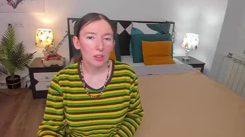 Snapshot of catherinewalls chatting on 02-17-25, 05:04 Catrin online show from 02-17-25, 05:04