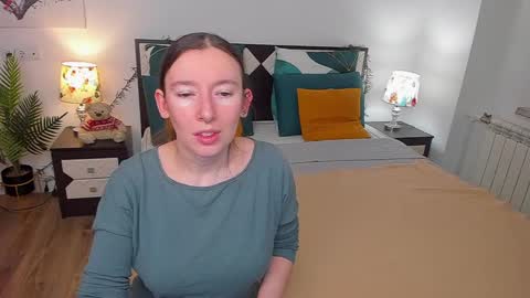 Snapshot of catherinewalls chatting on 02-20-25, 02:51 Catrin online show from 02-20-25, 02:51