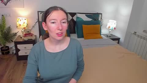 Snapshot of catherinewalls chatting on 02-21-25, 03:45 Catrin online show from 02-21-25, 03:45
