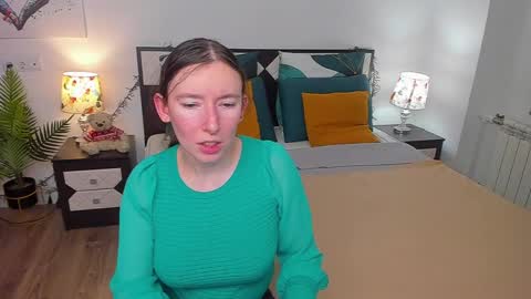 Snapshot of catherinewalls chatting on 03-02-25, 03:56 Catrin online show from 03-02-25, 03:56