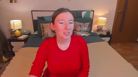 Catrin online show from 12-15-25, 02:38