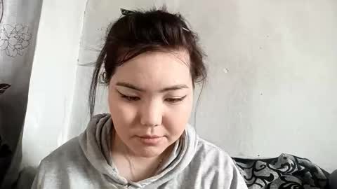 Snapshot of catheyhalbert chatting on 02-14-26, 06:32 Tessa online show from 02-14-26, 06:32