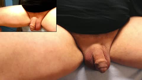 Snapshot of catlover03 chatting on 02-08-25, 12:28 Mike online show from 02-08-25, 12:28