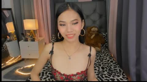 Snapshot of catnissdesire69 chatting on 12-07-24, 08:33 Kath online show from 12-07-24, 08:33