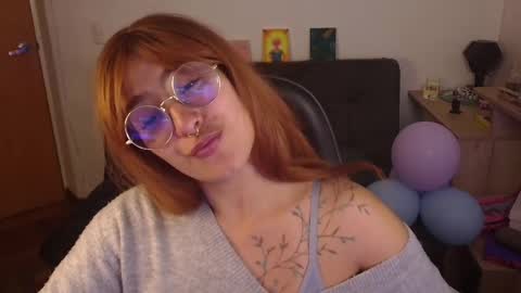 Snapshot of catsito chatting on 10-28-25, 11:18 im MIA -Independent Model MY OF is catsito3 online show from 10-28-25, 11:18