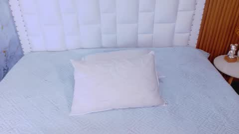 Snapshot of cattaleeyaa chatting on 02-07-26, 12:53 CATALEYA online show from 02-07-26, 12:53