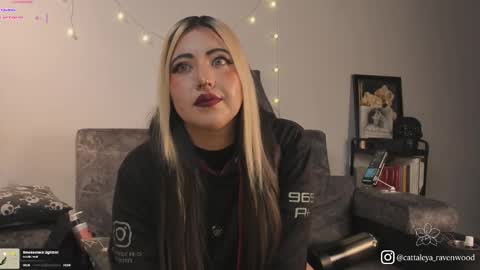 Cattaleya Ravenwood online show from 03-02-26, 02:46