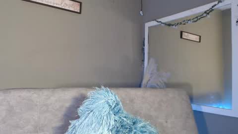    online show from 12-18-25, 06:30