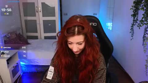 Snapshot of caty_cuddly chatting on 02-23-25, 09:00 caty_cuddly online show from 02-23-25, 09:00