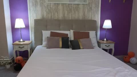 Ivanna online show from 11-20-25, 06:02