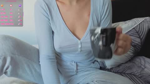 Folow my instagram cuteback7272 and onlyfans cbhotblonde1 online show from 10-04-25, 06:33