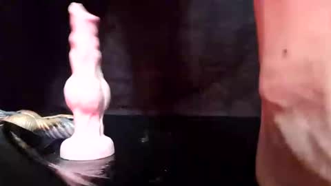 Snapshot of cbtmancan chatting on 02-06-25, 10:32 cbtmancan online show from 02-06-25, 10:32