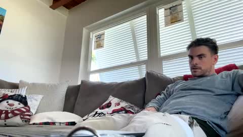 Rivs online show from 02-10-25, 06:56