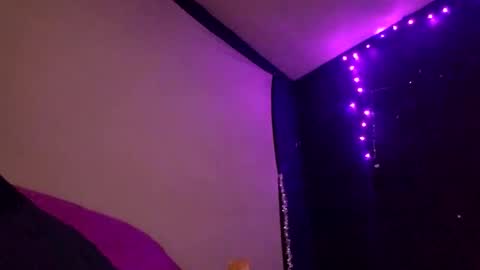 ccooper977029 online show from 11-27-25, 02:57