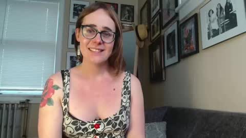 Cecily Saint Claire online show from 03-11-25, 05:35