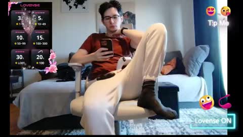 Snapshot of ceedm91 chatting on 01-15-25, 10:38 ceedm91 online show from 01-15-25, 10:38