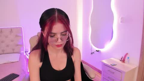 Snapshot of celeste__star18 chatting on 12-13-25, 09:53 Celeste online show from 12-13-25, 09:53