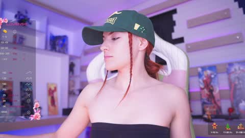 Snapshot of celeste_blazze chatting on 12-22-24, 08:47 Celeste  online show from 12-22-24, 08:47