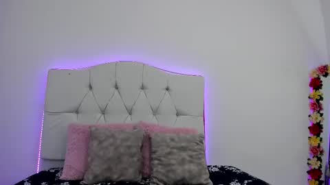 Celeste - Derek online show from 01-12-26, 07:19