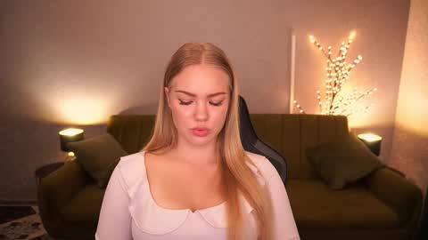 celestenoirr online show from 09-25-25, 06:50