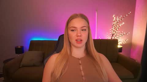 celestenoirr online show from 10-13-25, 06:13