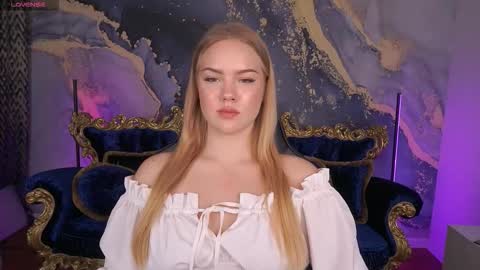 celestenoirr online show from 10-17-25, 07:22