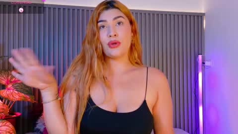 Snapshot of celesteprestigge chatting on 09-30-25, 08:47 celesteprestigge online show from 09-30-25, 08:47