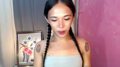 merry joannah online show from 11-23-25, 04:51