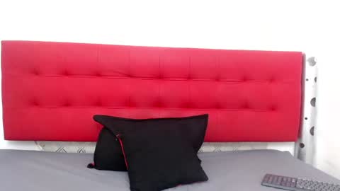 Snapshot of celestial_queen_ chatting on 01-14-25, 12:14 Celestial online show from 01-14-25, 12:14