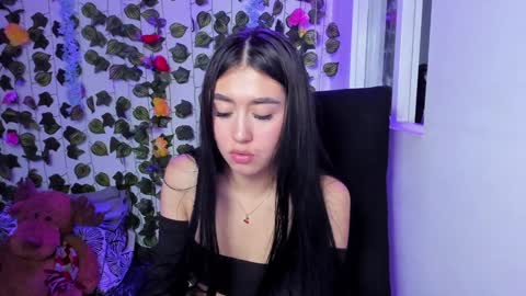 Celestineeeeee online show from 12-20-24, 11:05