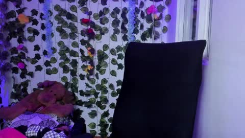 Celestineeeeee online show from 01-08-25, 11:41